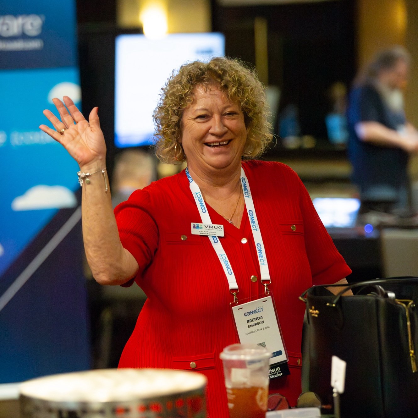 Brenda Waving at VMUG Connect 2025 square
